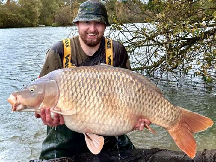 LawrenceBobbin53lb14oz